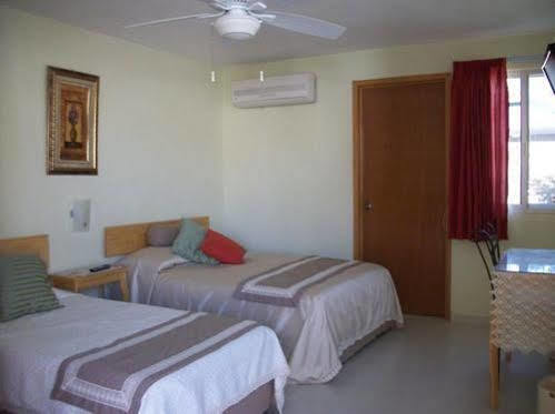 Hotel Casa Nobel Mérida Zimmer foto